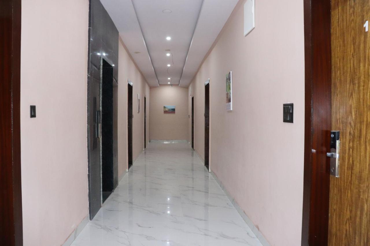 Pat Hotels Indore Zewnętrze zdjęcie