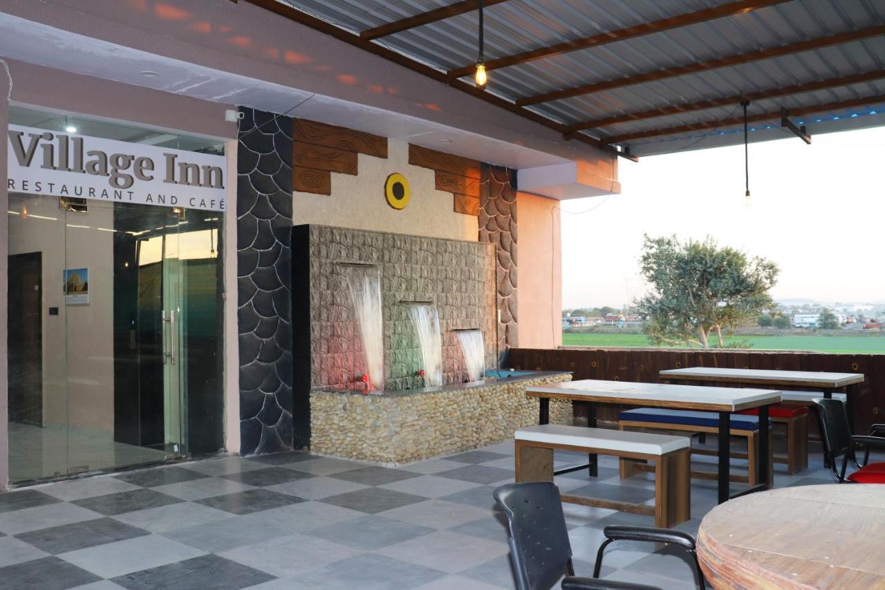 Pat Hotels Indore Zewnętrze zdjęcie